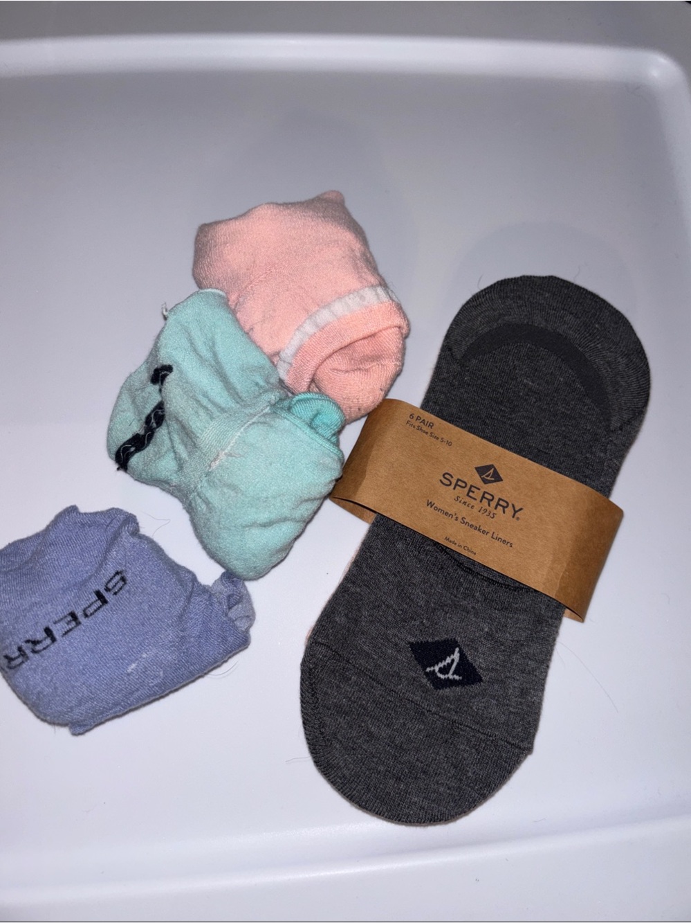 Sperry Women's No-Show Liner Socks — Charcoal and Pastel Mix